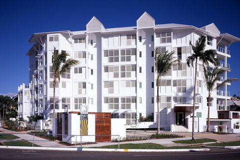 201 Lake Street - Tourism Brisbane 0