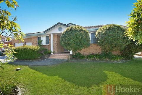 21 Melaleuca Drive - Tourism Brisbane 1