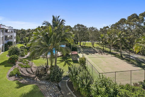22 The Islander Resort - Tourism Brisbane 1
