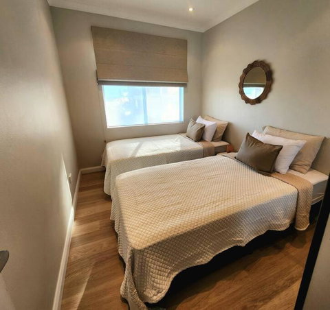 Beach Pad At North Wollongong - Tourism Brisbane 1