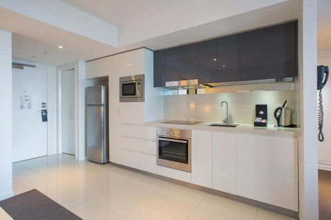 Beach Mountain View Sleeps 6 Surfers Paradise 2 Bed 2 Bath Circle On Cav & Hilton Surfers - Tourism Brisbane 3