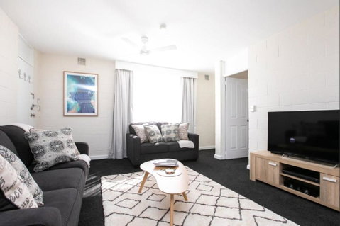 CBD Apartment By The Park: WiFi & Parking - Tourism Brisbane 0