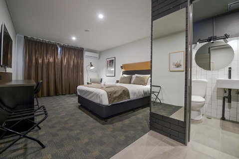 CBD Motor Inn - Tourism Brisbane 0