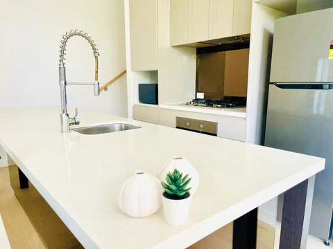 Charming And Cozy 3 Bedroom Condo Parking, Wi-Fi - Tourism Brisbane 3