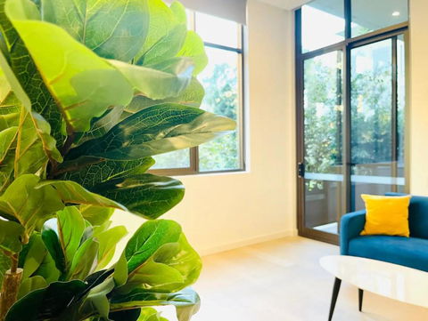 Charming And Cozy 3 Bedroom Condo Parking, Wi-Fi - Tourism Brisbane 4