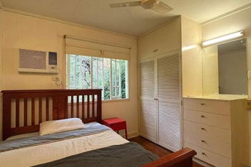 CozyHomes Woolloongabba B&B with Tourism Brisbane