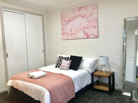 D112 Braybrook Central Stay-Great Getaway - Tourism Brisbane 0