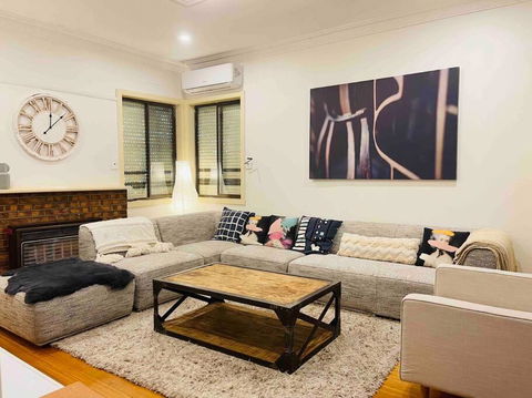 D139 Norfolk Cottage Stay - Tourism Brisbane 4