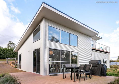 Damais - 4 King Or 8 Single Beds WiFi, Netflix, Alexa, Pet Friendly - Tourism Brisbane 2