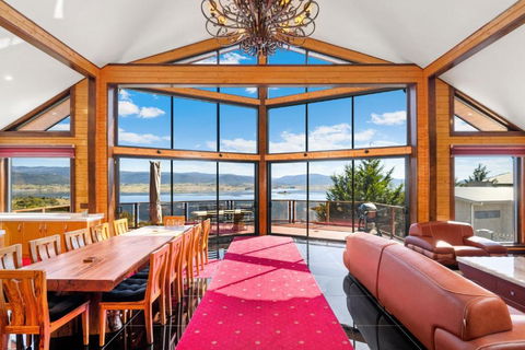 Deepwater - 68 Kunama Drive - Tourism Brisbane 3