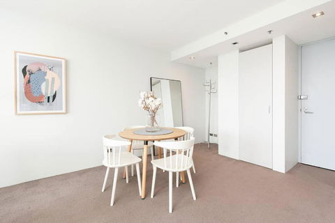 DH707 - 1 Bedroom Unit Victoria St - Darlinghurst - Tourism Brisbane 3