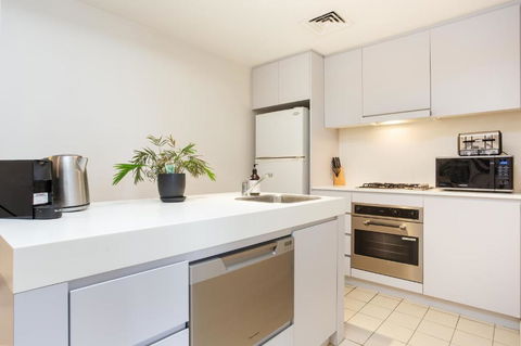 Darling Harbour Apartment Near King St Wharf - Tourism Brisbane 3