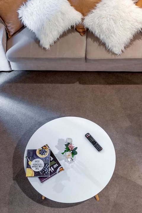 3 BDR Stylish City Retreat // Close To All And Everything In Canberra - Tourism Brisbane 3