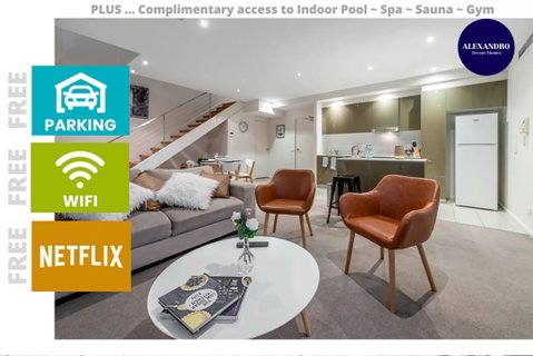 3 BDR Stylish City Retreat // Close To All And Everything In Canberra - Tourism Brisbane 0