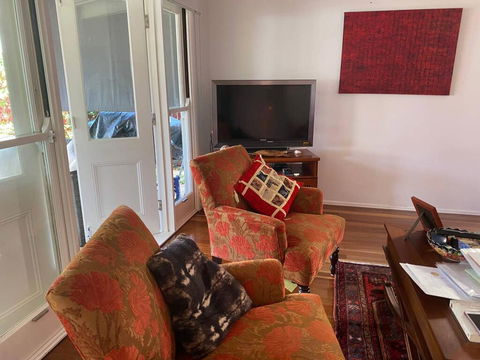 3 Bedroom Character Home Near CBD - Brisbane 4u 0