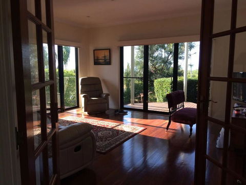 3 Sea/Fraser Island View Deckings, Beachfront, Marina - Brisbane Tourism 0