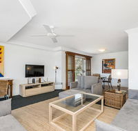 3/54 Lawson St - The Palms 3 - Tourism Brisbane