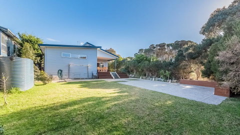 37 Barramundi Ave, Smiths Beach - Tourism Brisbane 1