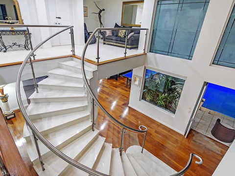 4.5 Million Dollar Dream Mansion In Surfers Paradise - Tourism Brisbane 0
