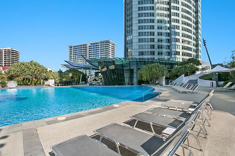 4701 At 9 Hamilton Ave By GCHS - Tourism Brisbane 0