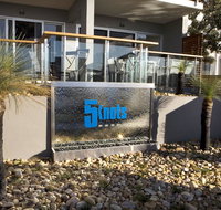 5 Knots Metung - Tourism Brisbane
