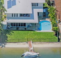 5 Star Water Front Luxury Rooms Ava Gold Coast - Brisbane Tourism