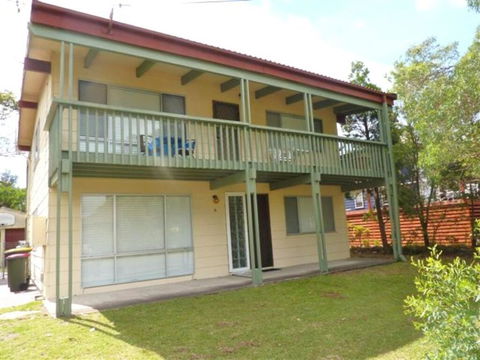 6 Normandy St - Charm At The Inlet - Brisbane 4u 0