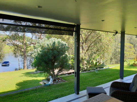 9 Hayward St - Stay Lakeside - Tourism Brisbane 0