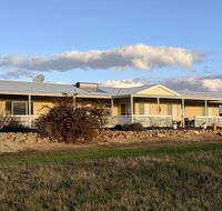 A Better Life Animal Sanctuary FarmStay - Private Two-Bedrooms Lounge Room  Bathroom  Toilet Shared Kitchen - Tourism Brisbane