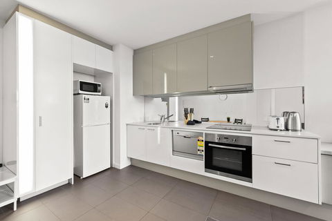 A Bright & Airy CBD Apt Next To Southern Cross - Tourism Brisbane 2