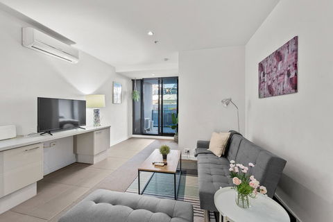 A Bright & Airy CBD Apt Next To Southern Cross - Tourism Brisbane 0