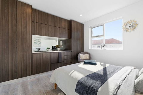 A Bright & Comfy Beach Studio, 5min Walk To Bondi Beach - Tourism Brisbane 1