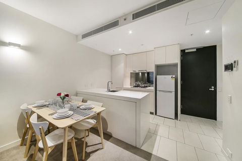 A Central & Cozy 2BR Apt Near Federation Square - Tourism Brisbane 2