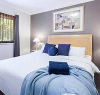 A Comfy 2BR Home Top Location FREE Parking - Tourism Brisbane