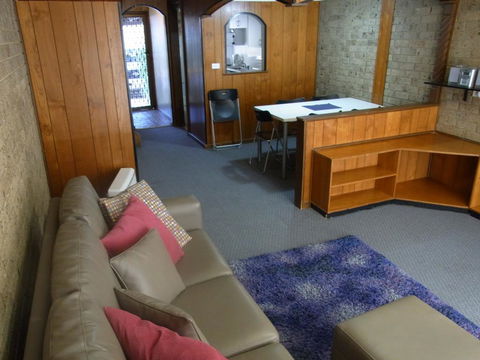 A Furnished Townhouse In Goulburn - Brisbane Tourism 2