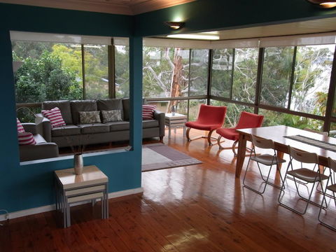 A Lakehouse Escape - Tourism Brisbane 2
