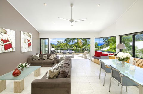 A Little Cove Treasure, Noosa Heads - Tourism Brisbane 3