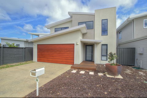 A Little Luxury In Town - Brisbane Tourism 0