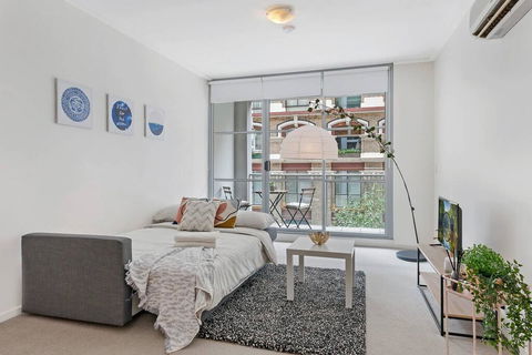 A Modern & Stylish Studio Near Darling Harbour - Tourism Brisbane 3