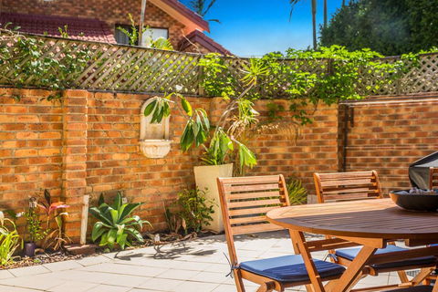A PERFECT STAY - Byron's Mango Tree - Brisbane Tourism 3