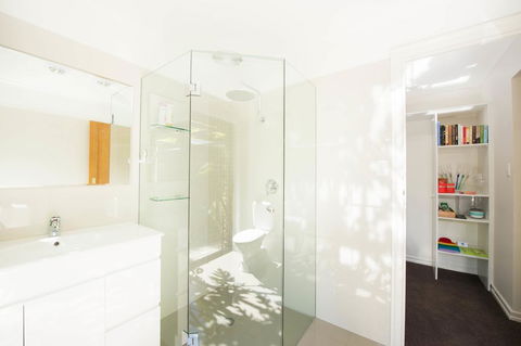 A Suite Spot In The Hills - Tourism Brisbane 2