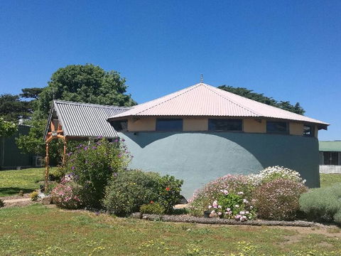 A Victor Harbour Retreat Aldinga-The Round Cottage - Tourism Brisbane 0