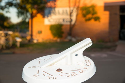 Abajaz Motor Inn - Tourism Brisbane 0