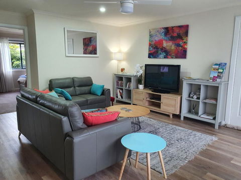 Abalone Guest Accommodation - Tourism Brisbane 0