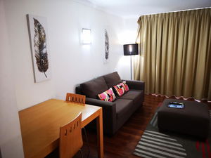 Abbey On Roma Hotel & Apartments