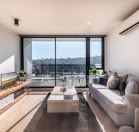 Abbortsford 2 Bed 2 Bath Mountain View Apartment - Tourism Brisbane
