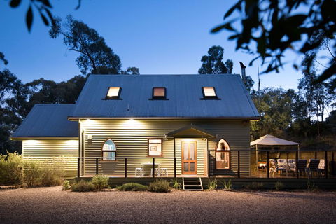 Abbotts Rest - Tourism Brisbane 0