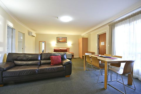 Abel Tasman Motor Inn - Brisbane Tourism 3