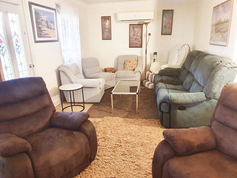 Abelia Cottages Botanical - Brisbane Tourism 2