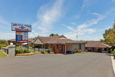 Abraham Lincoln Motel - Tourism Brisbane 0